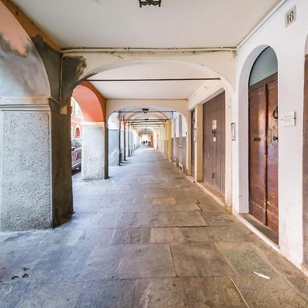 Апартаменты Parma Portici Antichi Monolocale A 5 Min Dal Duomo Экстерьер фото